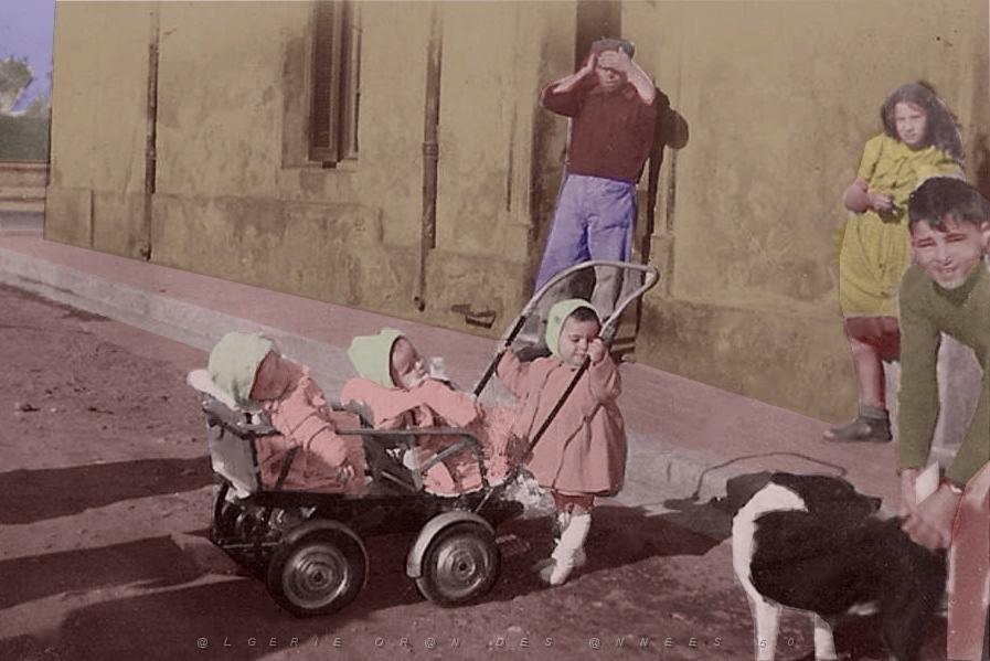 FRANCINE ET FRANCOIS AU NO 1 AVEC JAIME QUI TIENT LE CHIEN ET BERNADETTE BATAYER QUI TIENT LA POUSSETTE OU SONIA.jpg